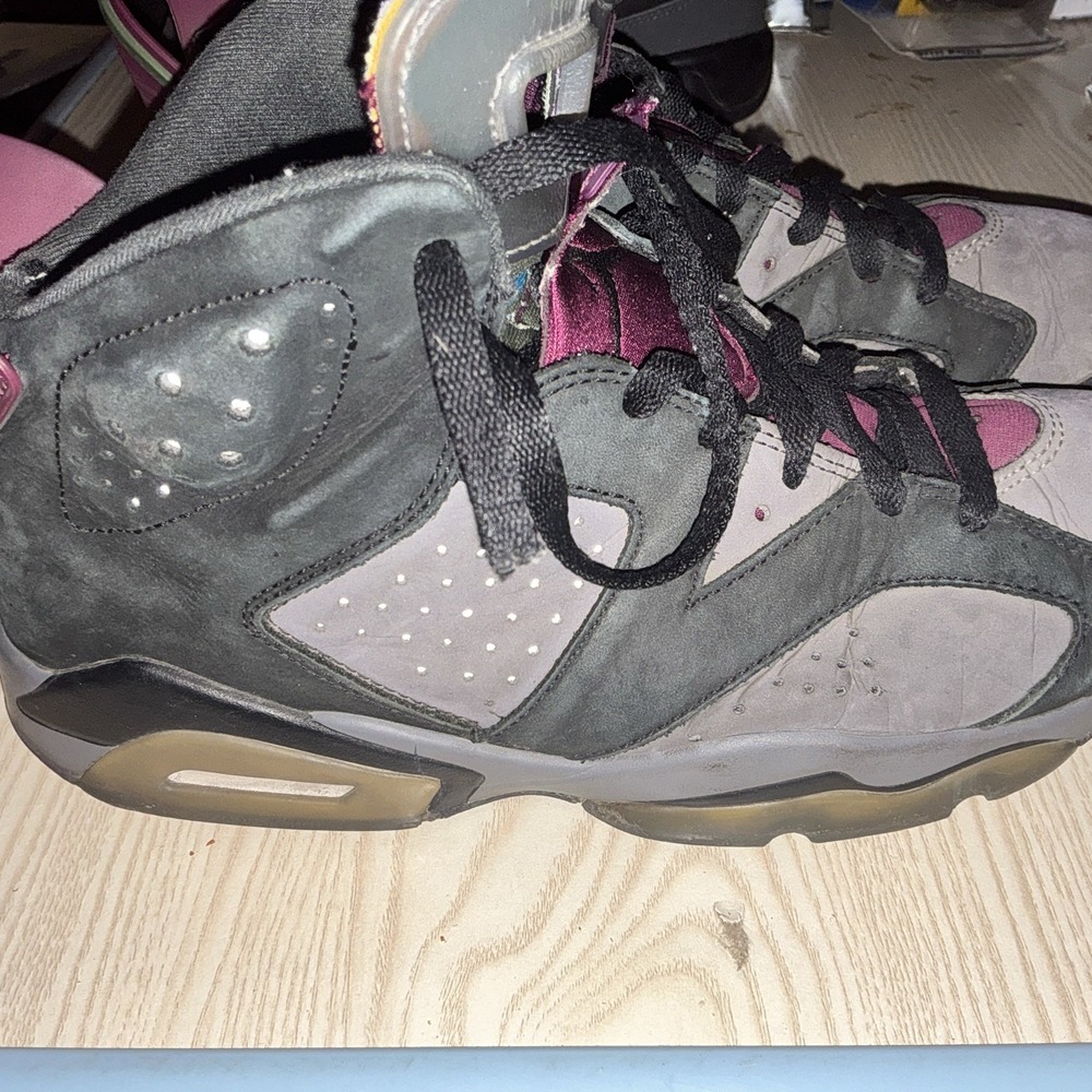 Size 8 - Jordan 6 Bordeaux